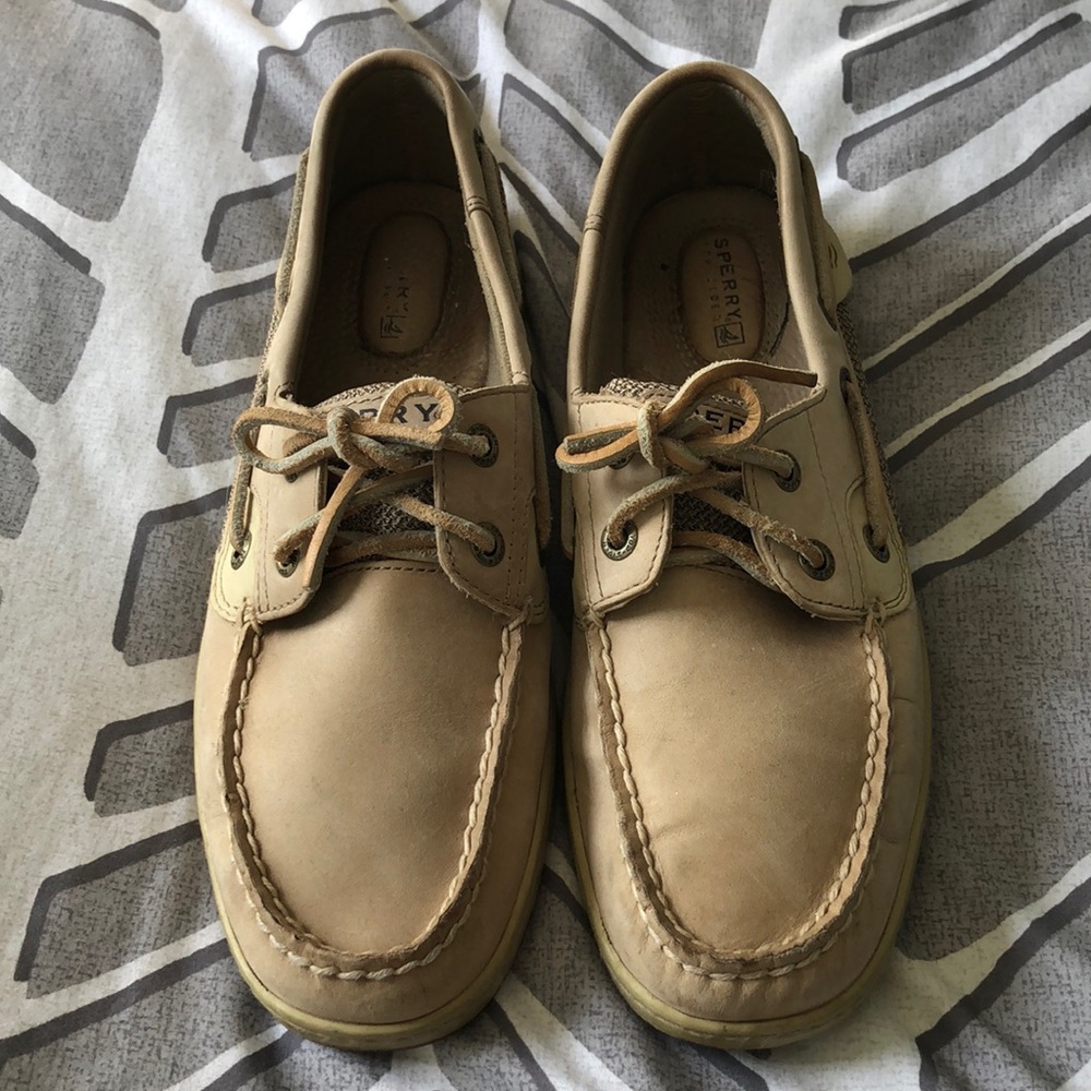 Tan Top-Sider Sperrys